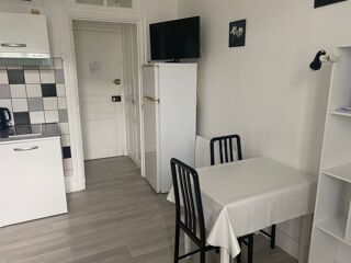  Appartement à louer 1 pièce 17 m²
