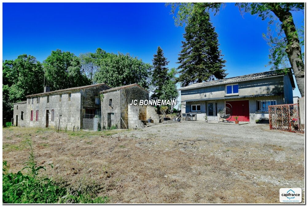 A vendre sur 1,14 Ha - Maison 1 à Réhabiliter 200 m² / Maison 2 Habitable Immédiat CHERMIGNAC (17)