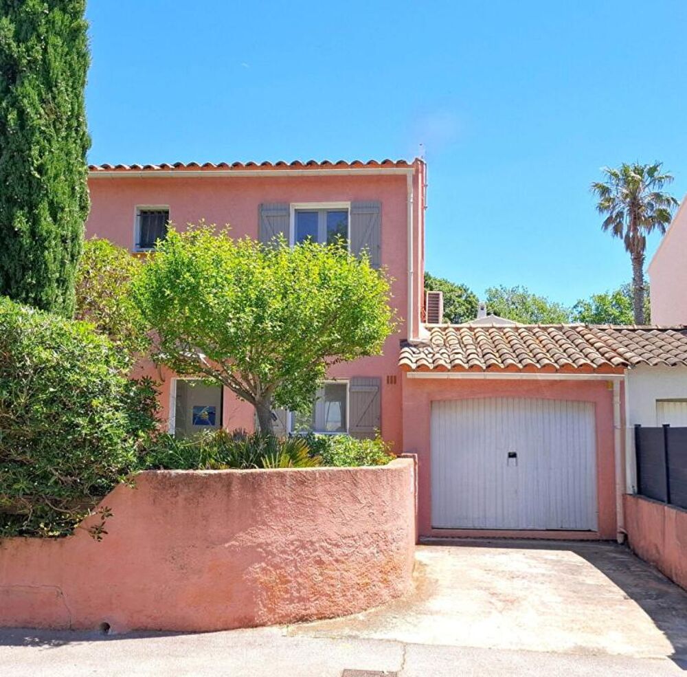 Villa 4 pièces de 82m² avec 3 chambres , un jardin et un garage à La Garde