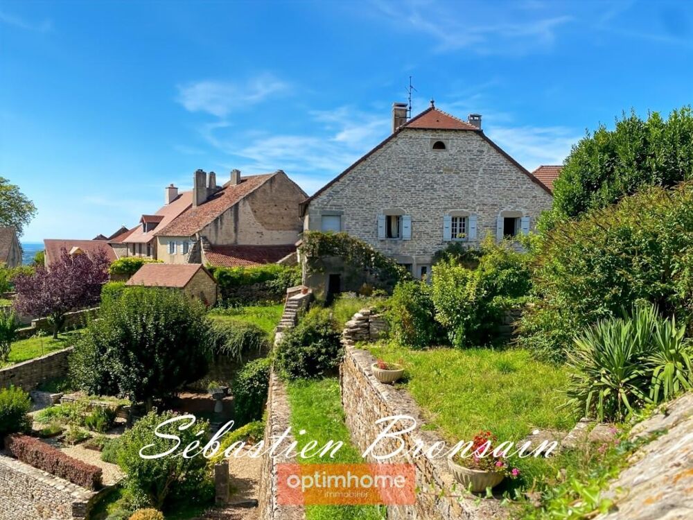 Vente Maison Château-Chalon – Maison de caractère avec vue exceptionnelle sur la vallée Chateau chalon