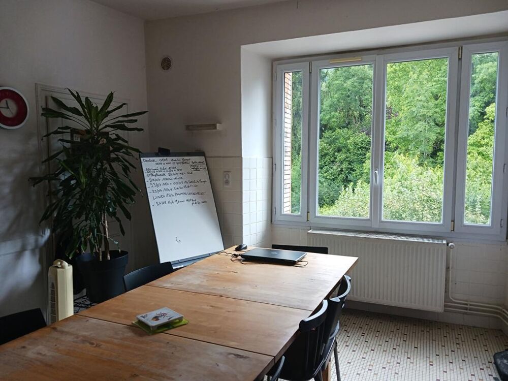 Location Maison Maison Secteur Macornay 7 pièce(s) 152 m2 Vernantois
