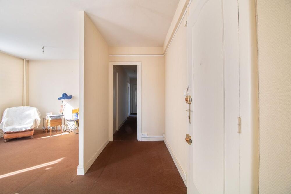 Grand appartement avec balcon Vue sur le Cher