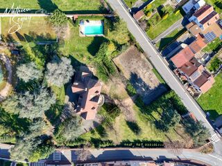  Propriété/château à vendre 13 pièces 525 m²