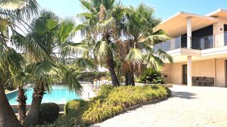  Propriété/château à vendre 8 pièces 608 m²