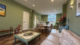  Maison  vendre 11 pices 358 m