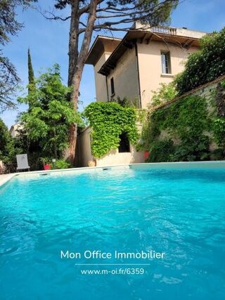  Propri�t�/ch�teau � vendre 10 pi�ces 280 m�