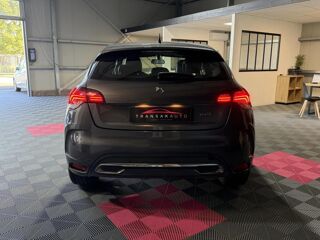 DS4 1.6 Blue HDi EAT6 S&S 120 cv Bo&icirc;te auto So Chic 2016 occasion 85190 Venansault