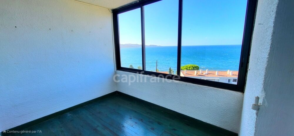 Vue mer panoramique sur le golfe de Saint-Florent  Appartement T3 avec loggia, cave et parking