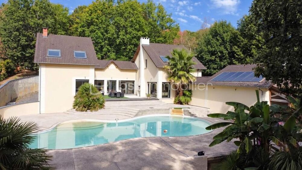 à vendre  Propriété/château Marcoussis (91460)