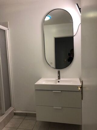  Appartement à louer 2 pièces 52 m²