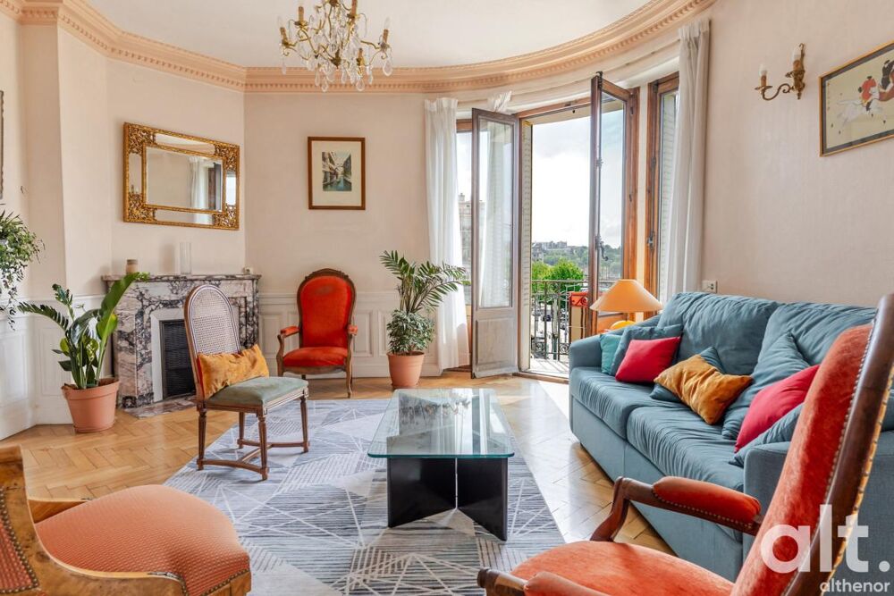 Appartement bourgeois à Annecy  6 pièces et 4 balcons