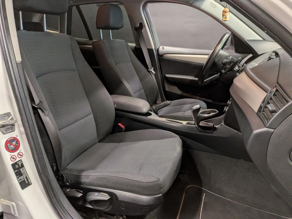 X1 E84 LCI 2 sDrive 16d 116 ch Lounge 2015 occasion 78200 Mantes La Jolie