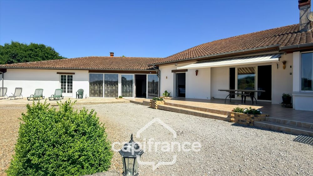 Saint Cricq Chalosse (40), Maison familiale de plain-pied avec dépendance - étang - sur 1 hectare de terrain en Chalosse