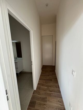  Appartement à louer 2 pièces 56 m²
