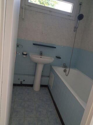  Appartement à louer 3 pièces 60 m²