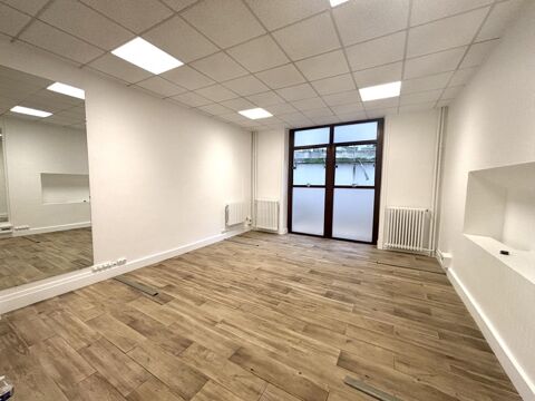 A toute proximit&eacute; de la porte de Champerret 6325 75017 Paris