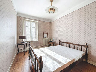  Maison � vendre 10 pi�ces 238 m�