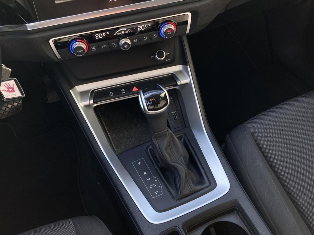 Q3 1.5 MHEV 35 TFSI 150 CH - BV S-tronic DESIGN 2021 occasion 14650 Carpiquet