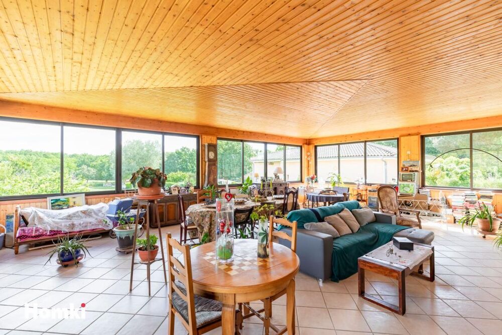Vente Maison Maison/Villa T5 de 211 m² à Bruguières 31150 Bruguieres