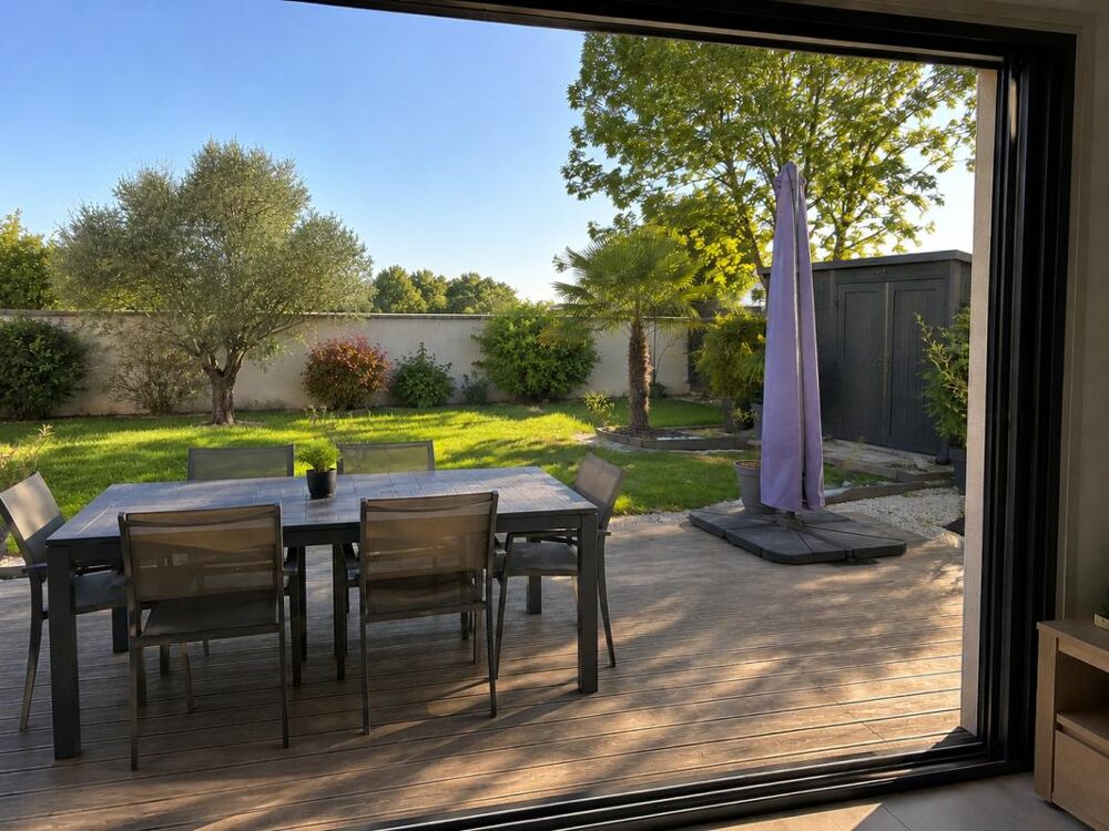 Vente Maison MAISON 5 Pièces avec GARAGE, Jardin et Terrasse Bruges