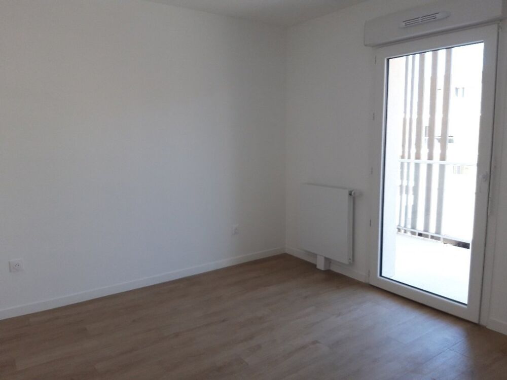 T2 avec balcon et parking à LESQUIN