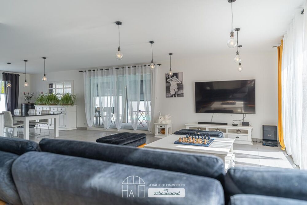 à vendre  Villa Le Vigen (87110)