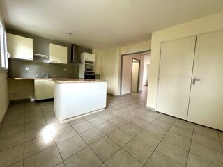  Maison  louer 8 pices 128 m