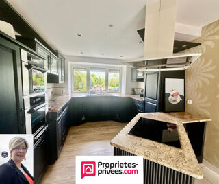  Maison � vendre 6 pi�ces 232 m�