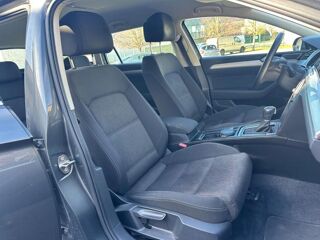 Passat SW 1.6 TDI 120 BMT DSG7 Confortline Business 2016 occasion 71680 Cr&ecirc;ches-sur-Sa&ocirc;ne