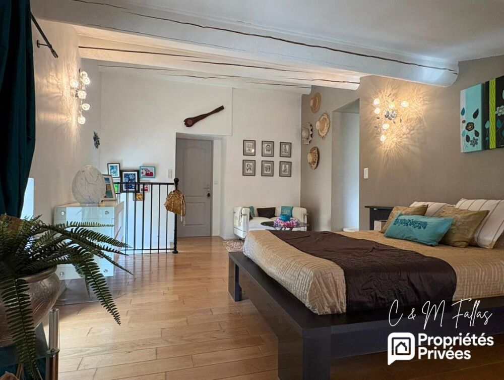 à vendre  Propriété/château Visan (84820)