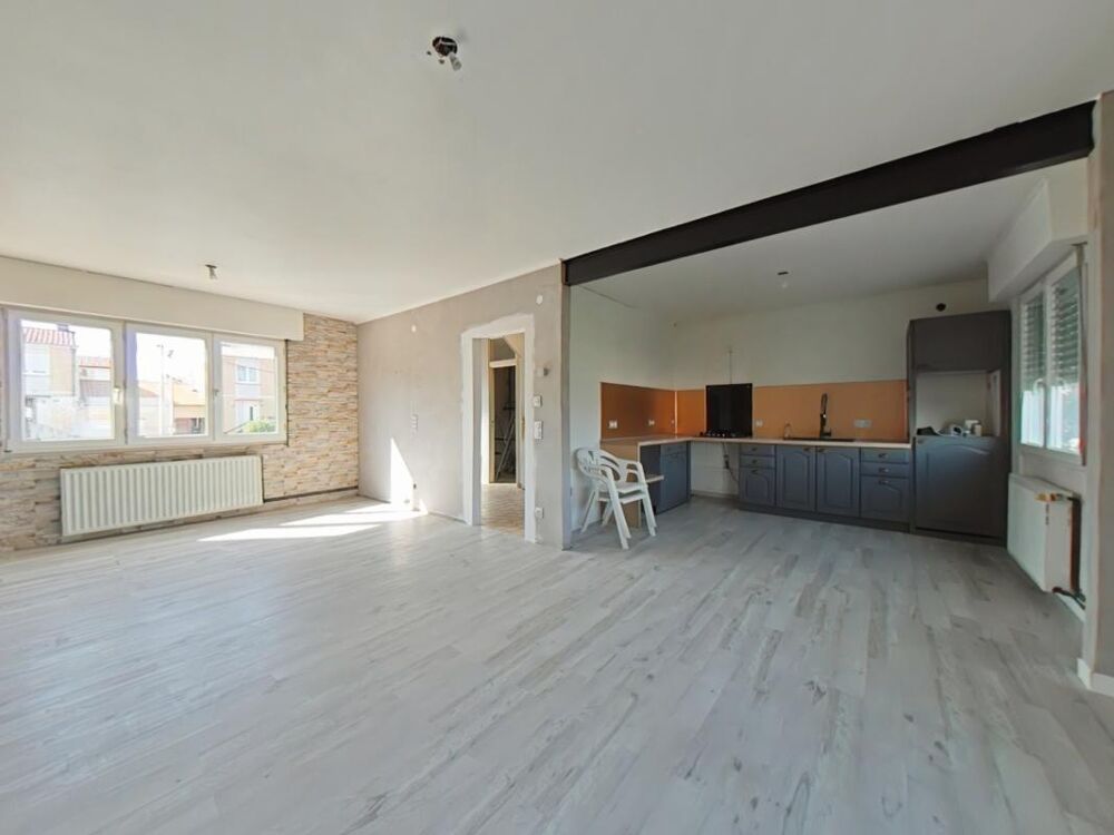Maison jumelée F5 avec grand terrain  Au calme dans une impasse