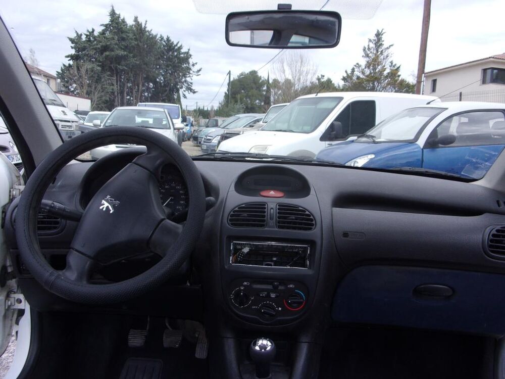 206 1,4 HDI XLINE 2003 occasion 13510 &Eacute;guilles