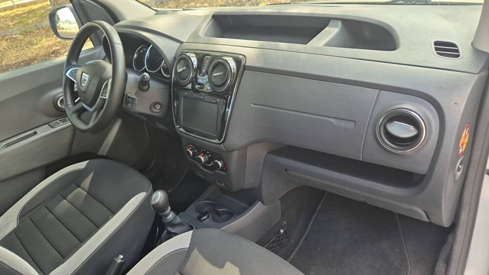 Dokker 1.3 TCe 130 Stepway - 5 places Entretien constructeur 2019 occasion 20290 Lucciana
