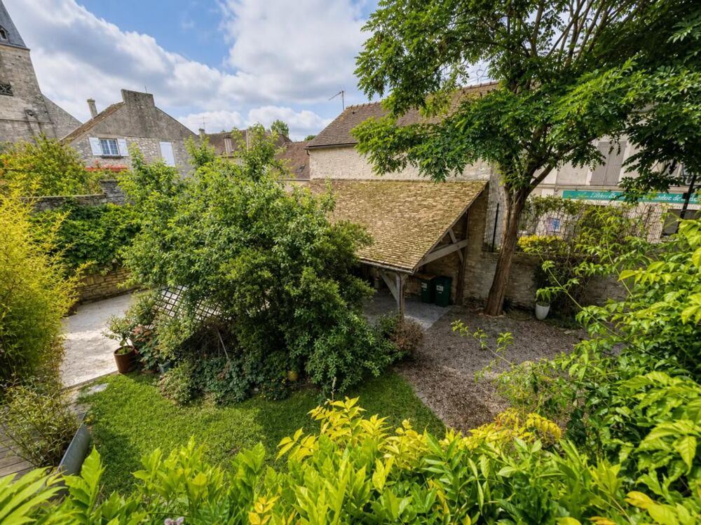 Vente Propriété/Château Maison de 7 pièces de 240 m² Montainville