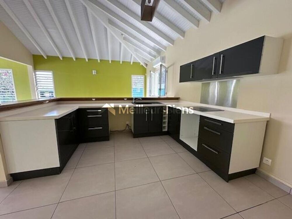 � vendre  Propri�t�/ch�teau Petit-Bourg (97170)