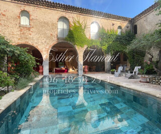  Propri�t�/ch�teau � vendre 15 + pi�ces 590 m�