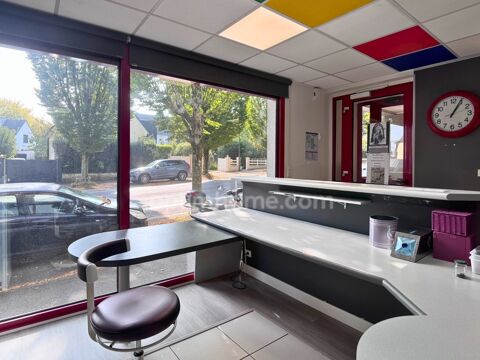   Rennes � vendre Bureaux climatis�s � Rez-de-chauss�e, vitrine 10 m � Proche Gare Sud / Saint-H�lier 