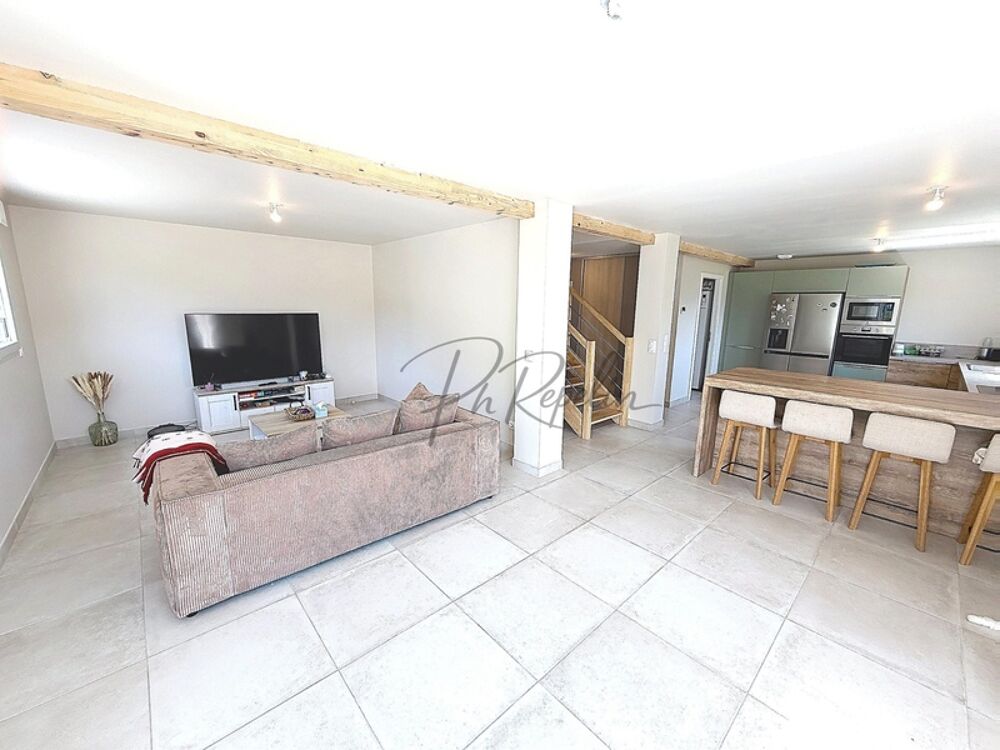 Maison de 2025 T5 de 120m2 sur 920m2 de terrain