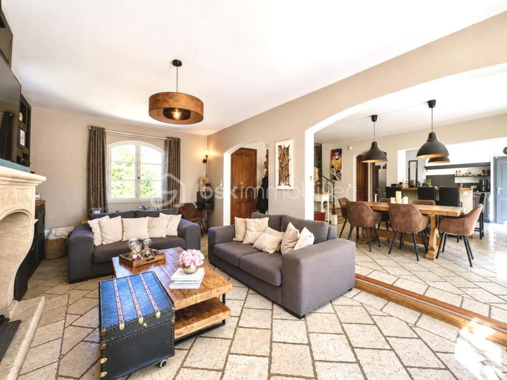 Villa dException au Muy ! Piscine, Pool House & Prestations Haut de Gamme