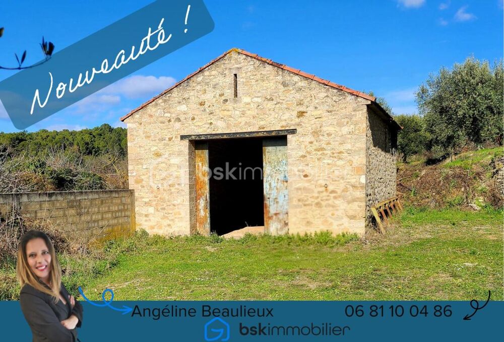 Belle villa de plain-pied avec annexes et piscine