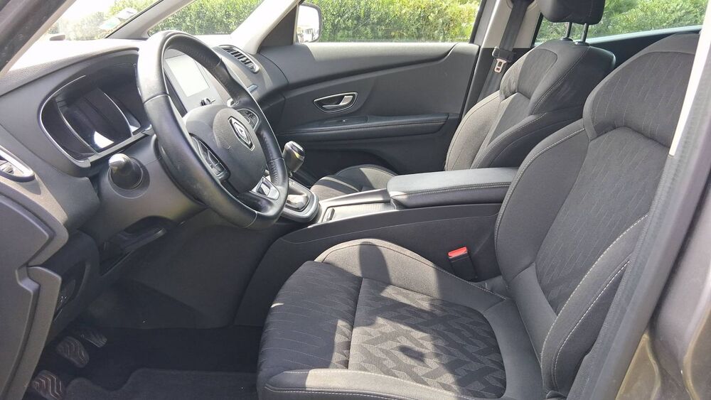 Grand scenic IV 1.7 dCi 120 Business Limited - 7 places 2019 occasion 29000 Quimper