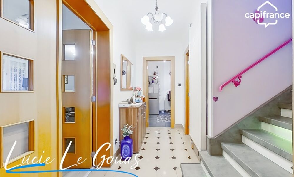 Maison mitoyenne 128 m² à Villerupt  3 chambres, bureaux, sous-sol complet et grand garage