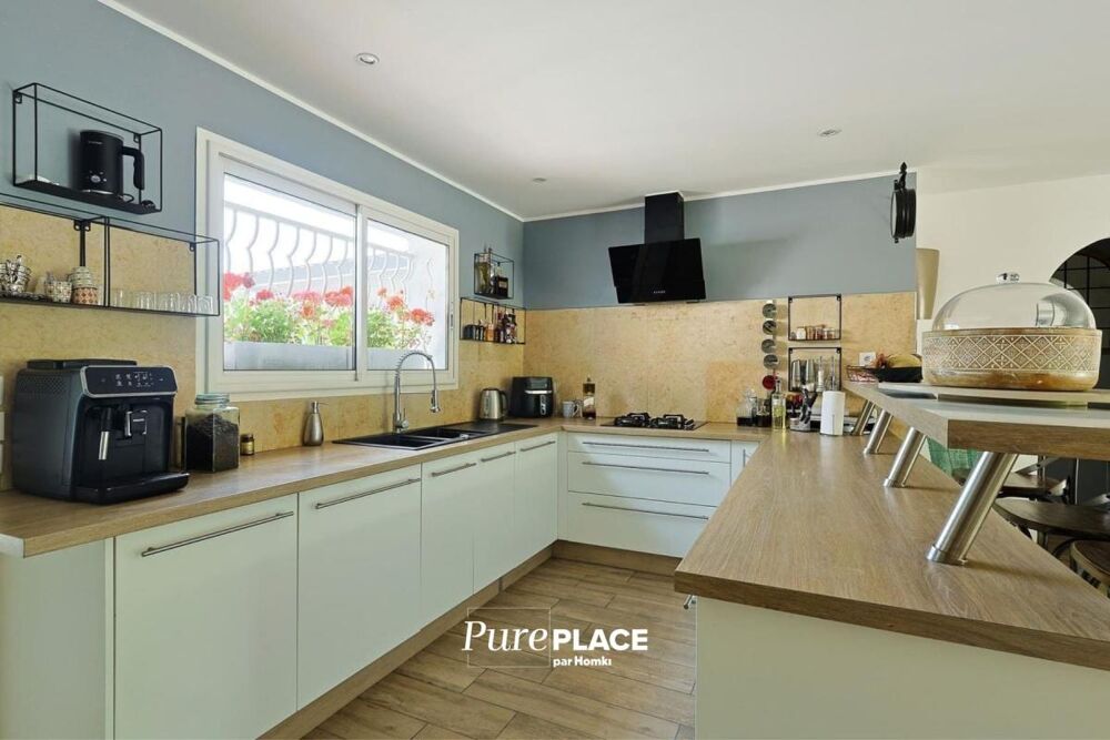 � vendre  Maison �venos (83330)