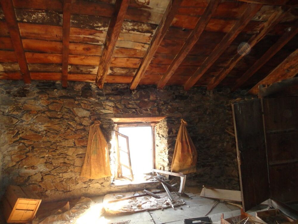 Vente Maison Dpt Pyr�n�es Orientales (66), � vendre JUJOLS Maison pierres 8 pi�ces 207 m� � r�nover compl�tement sur terrain 185 m� Jujols