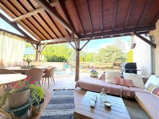  Maison � vendre 8 pi�ces 250 m�