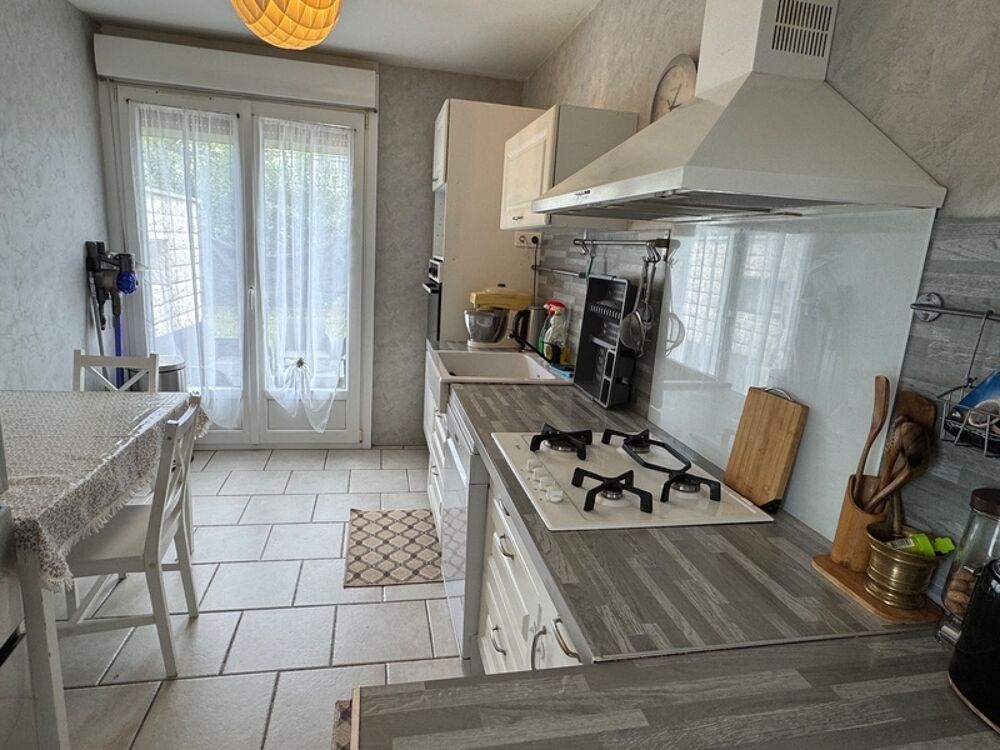 Vente Maison PAVILLON INDIVIDUEL DE PLAIN PIED - 3 CHAMBRES - GARAGE Saint dizier