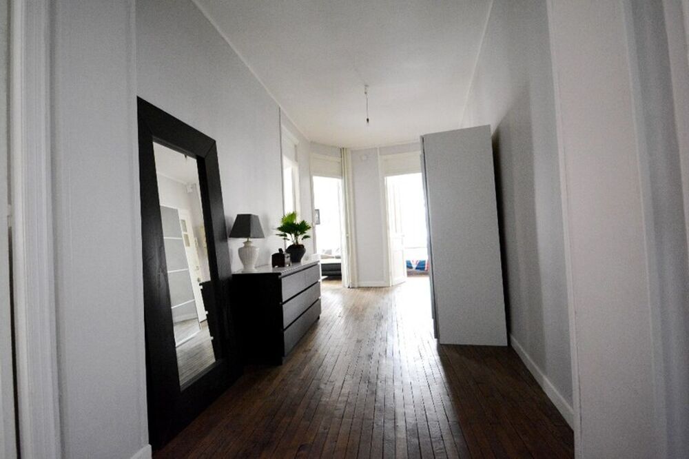 Location Appartement Dpt Nord (59), à louer CAMBRAI appartement T3 de 100 m² 670 € Charges 30 € Cambrai