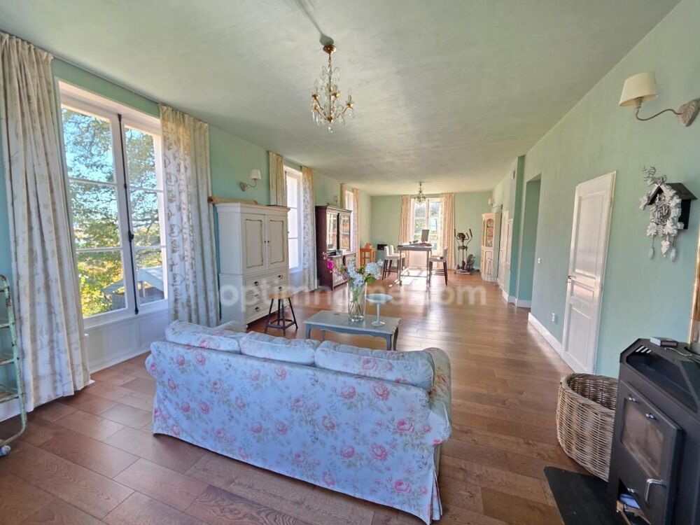 à vendre  Propriété/château Châteauneuf-la-Forêt (87130)