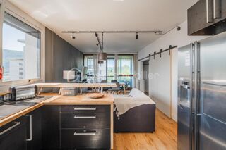  Appartement  vendre 4 pices 82 m