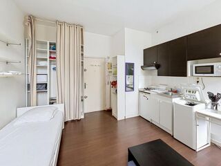 Location Appartement Studio meublé de 18 m² – Rue Estelle / Quartier Notre-Dame du Mont (Marseille 6e) Marseille 6